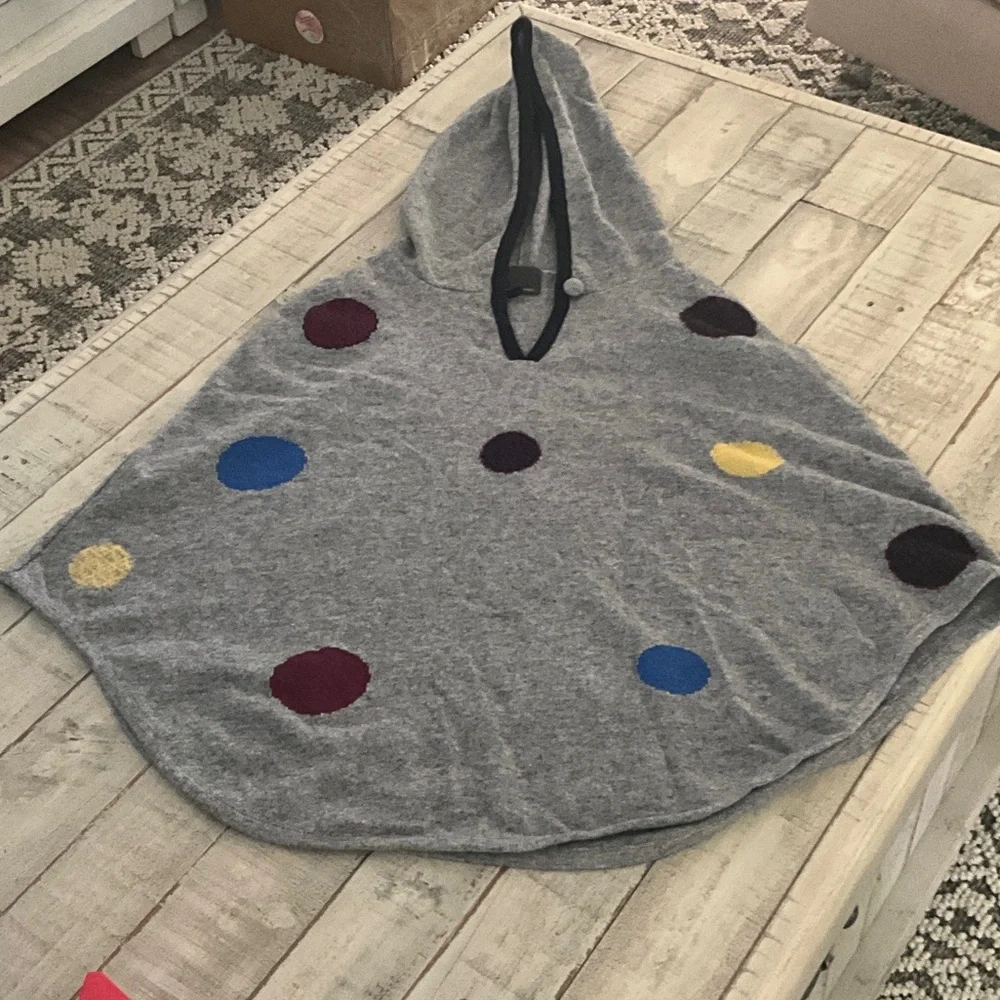 Fendi Black and Gray Knit Cape/Poncho - Picture 1 of 5